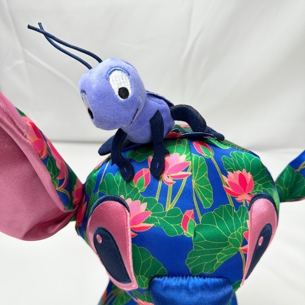 NWT - RARE Limited Edition Stitch Crashes Disney MULAN (12 of 12) - Picture 2 of 7